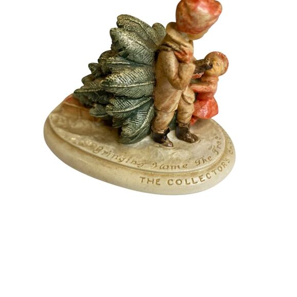 Sebastian Miniatures Bringing Home the Tree 1981 4.25" Base - Picture 5 of 6